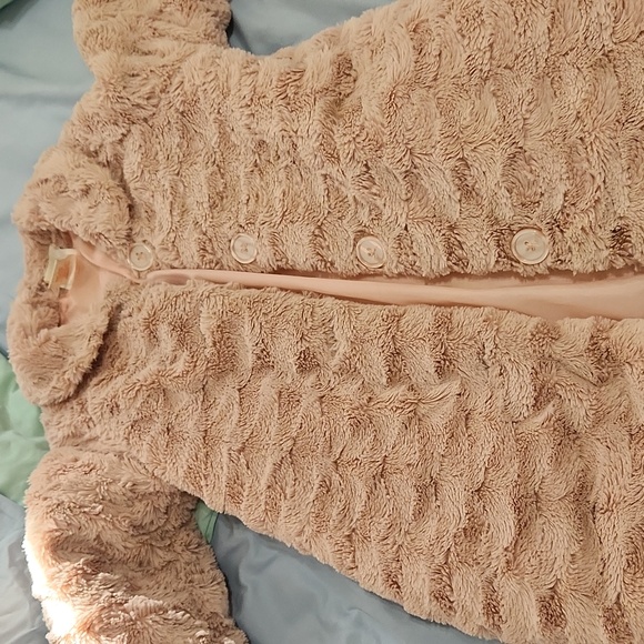 Jacket for 4 year old. - Picture 3 of 4